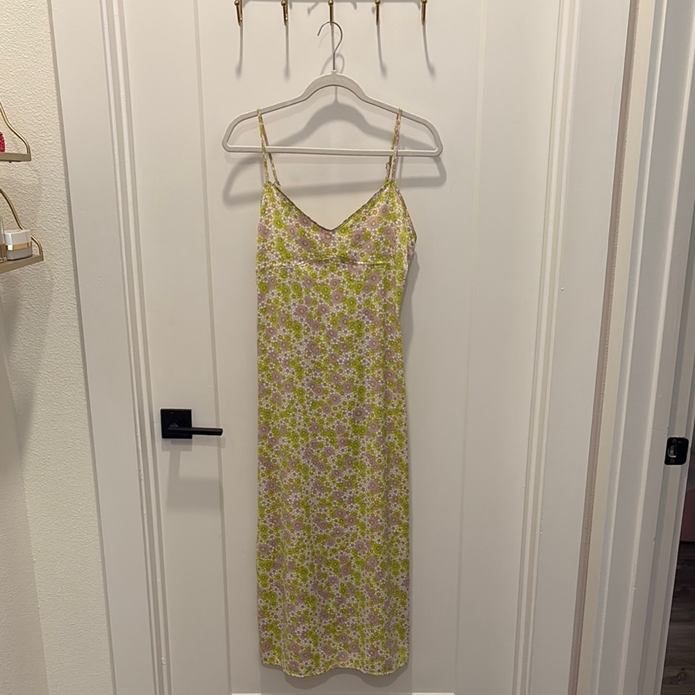 Zara Green and White Floral Dress